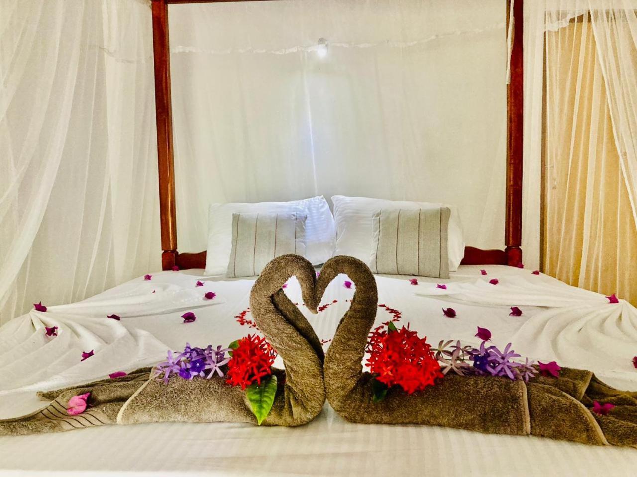 Dilena Beach Inn Tangalle Kamer foto