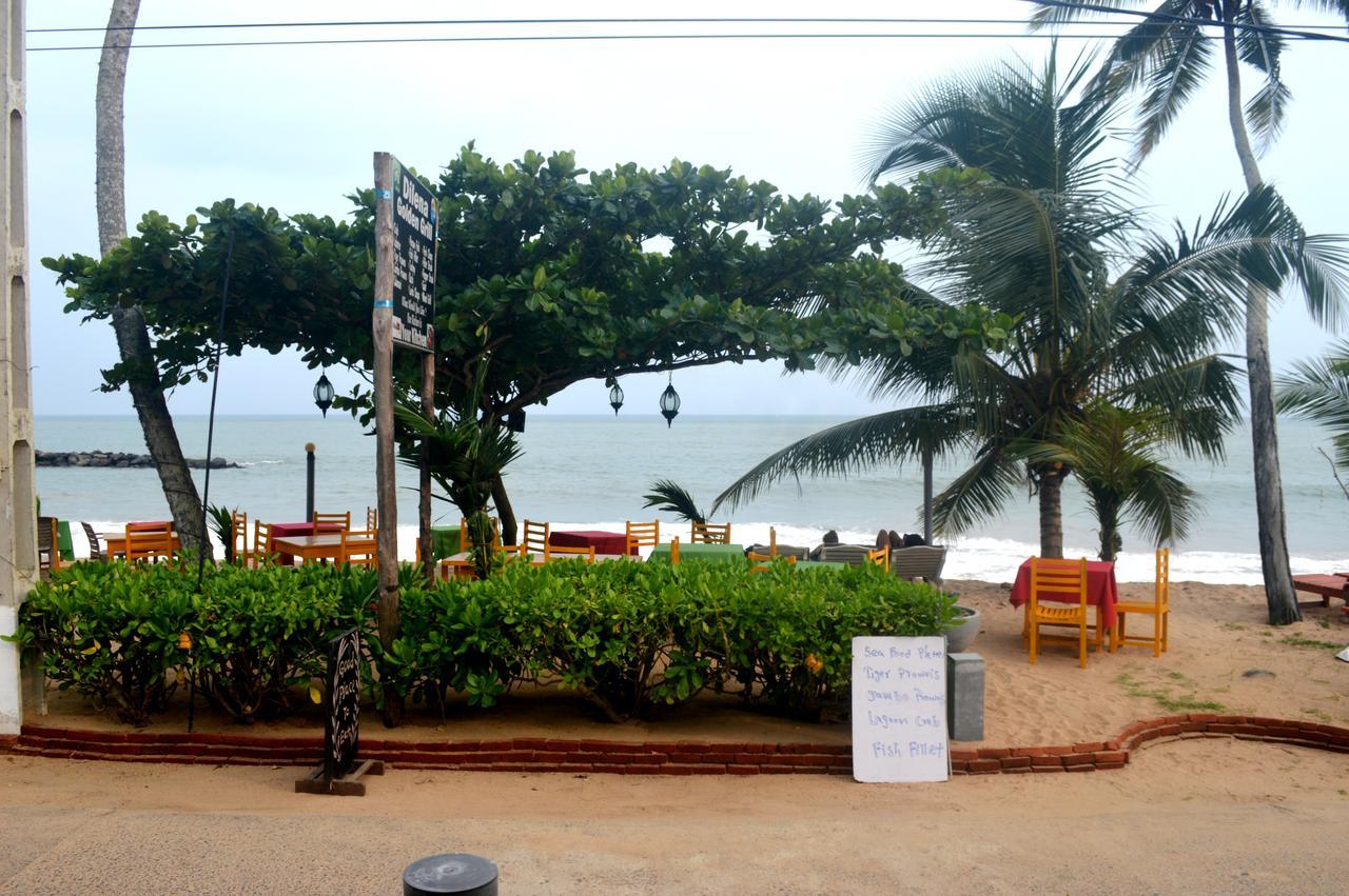 Dilena Beach Inn Tangalle Buitenkant foto
